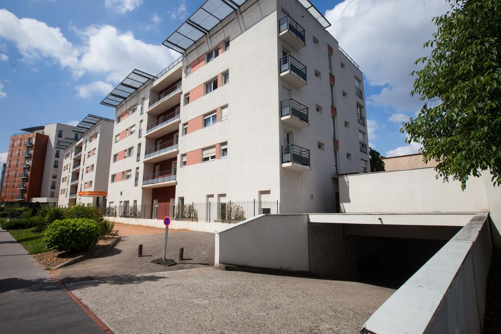 Apparthotel Privilodges Lyon Lumiere Exterior photo