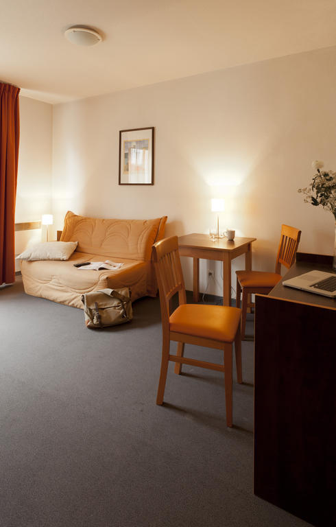 Apparthotel Privilodges Lyon Lumiere Room photo